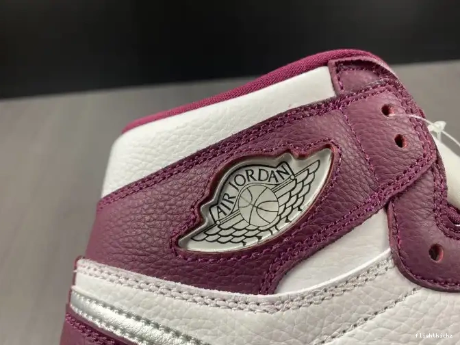 Bordeaux Jordan High 1 OG Air 555088-611 0616